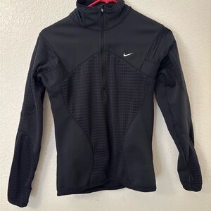 Nike FIT Therma Black Quarter Zip Athletic Jacket – Women’s Small